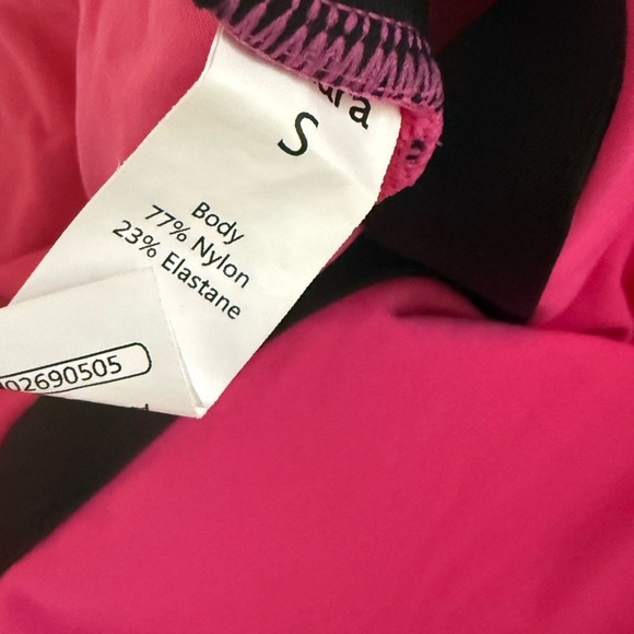 Halará Pink Long Sleeve Crop Top - Picture 5 of 5